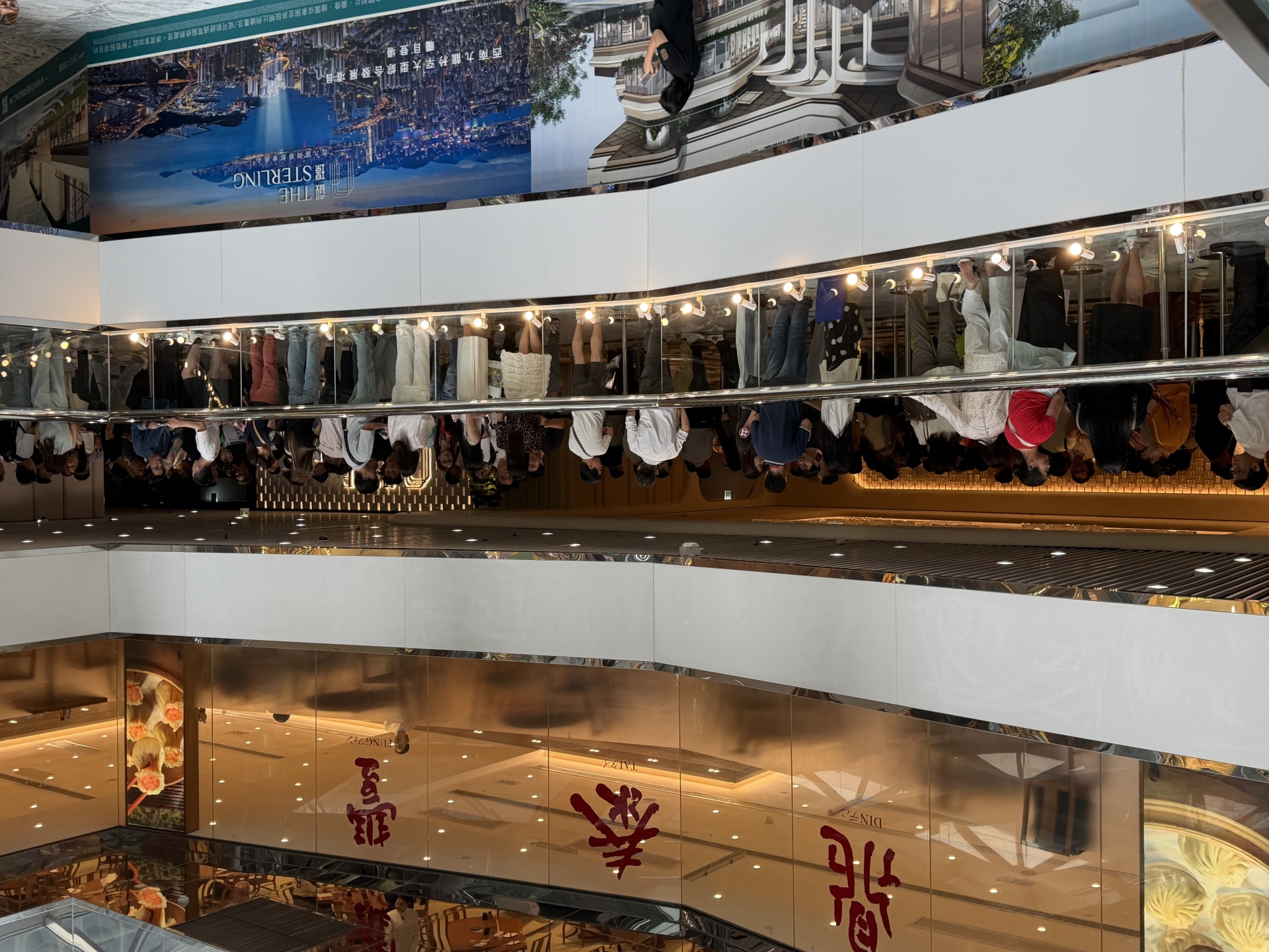 新盘销售持续火热！华润置地旗下楼盘收逾4.7万票	，成香港史上首轮发售最新“票王”